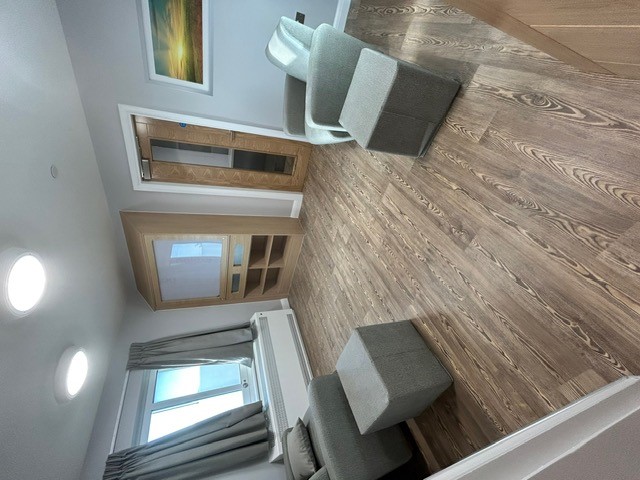 Daffodil Communal Area 4